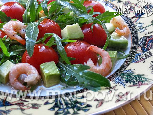 Салат с языком, рукколой и ореховым соусом — рецепт с фото пошагово